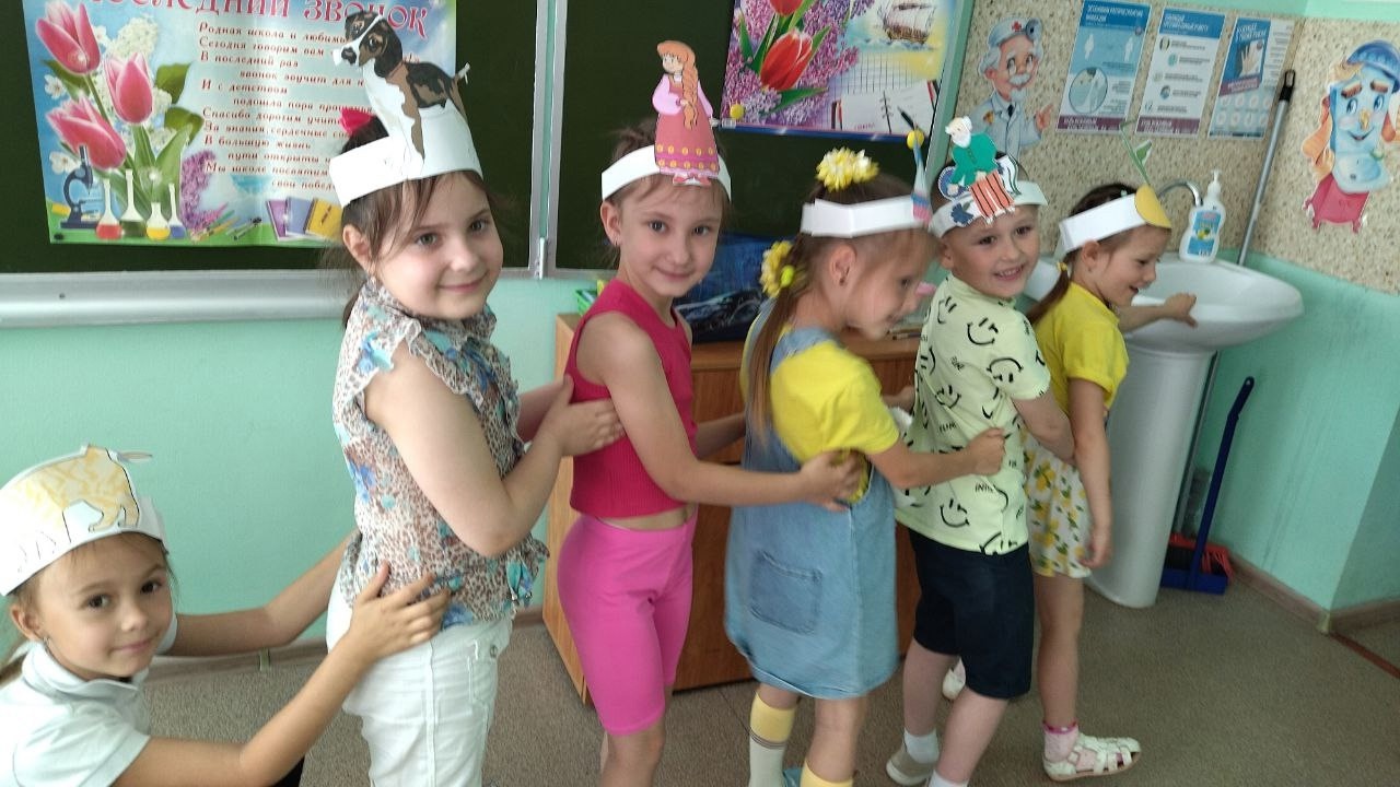 Летний школьный лагерь продолжает свою работу!.